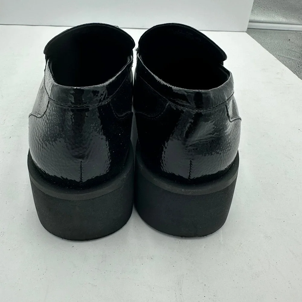 Franco Sarto Womens Y2K Chunky Heel Black Crinkle Patent Lug Sole Bit Loafers 7M